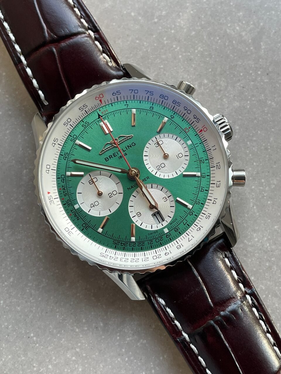 Navitimer 01 1:1 SS Green Dial on Brown leather Strap A7750 BLS Factory - Image 3