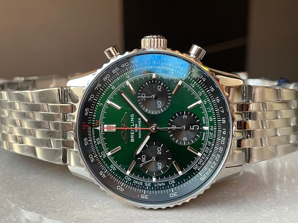 Navitimer 01 1:1 SS Green Dial on Steel Strap A7750 BLS Factory - Image 4