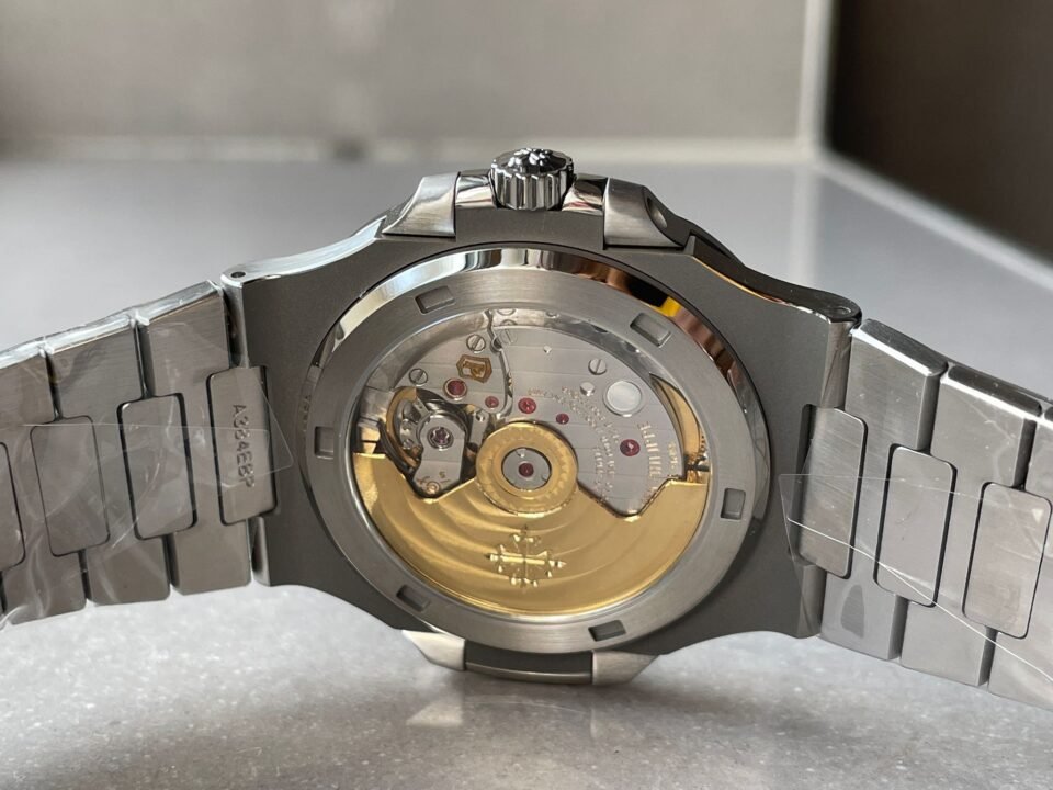 Nautilus 5711/1A PPF 1:1 Best Edition Green Textured Dial T Diamonds Bezel on SS Bracelet 324CS V4 - Image 13
