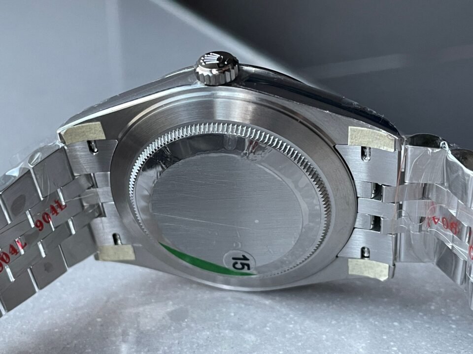 DateJust 41 SS VS Factory 1:1 Best Edition 904L Steel Blue Dial on SS Jubilee bracelet - Image 8