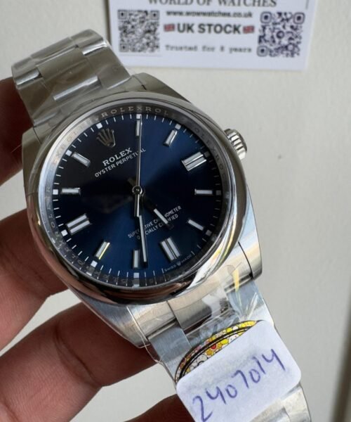 Oyster Perpetual 36mm 126000 904L SS Blue Dial Sticks on SS Oyster Bracelet Clean VR3230