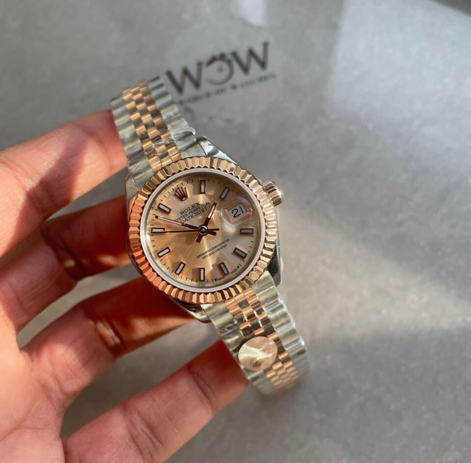 Datejust 28mm 904L RG/SS Champagne Dial on RG/SS Jubliee Bracelet A2671