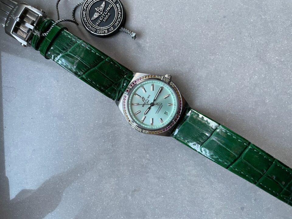 Chronomat 36mm u77310591u1 Green Leather strap Light Green dial GF Factory - Image 3