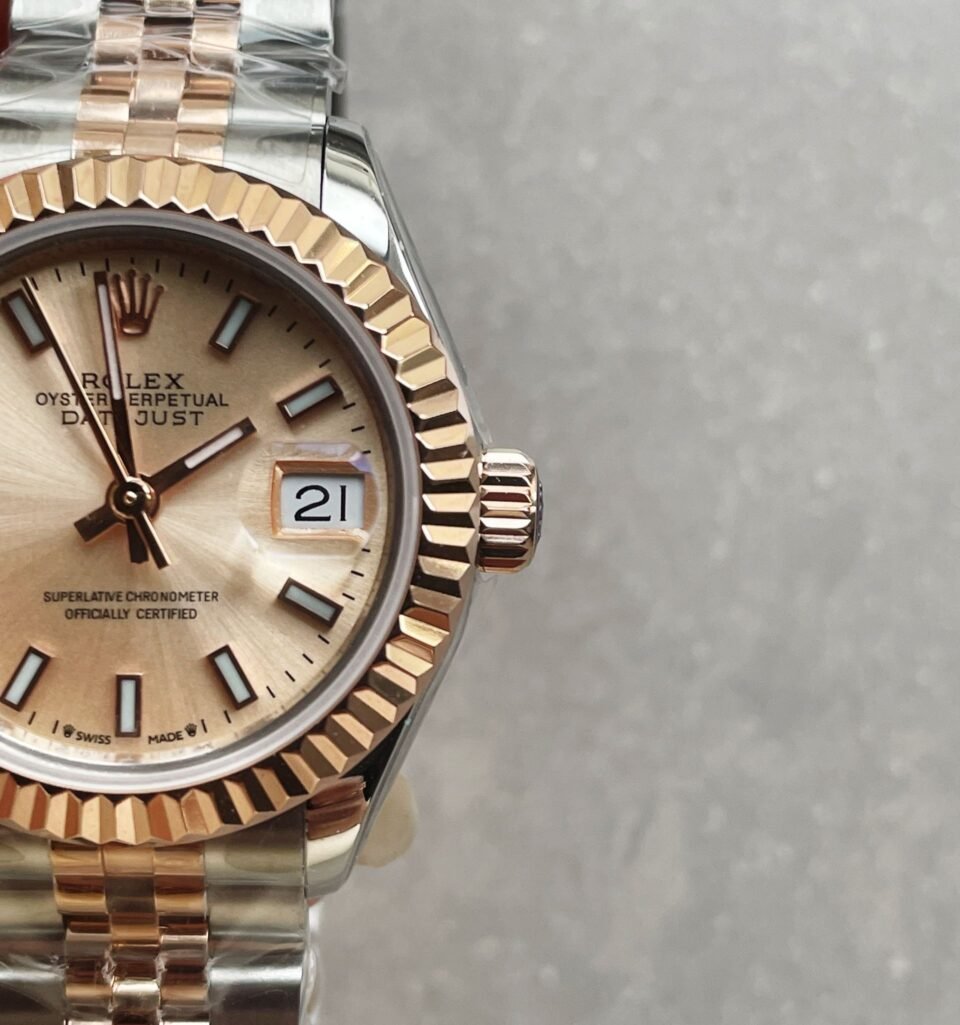 Datejust 28mm 904L RG/SS Champagne Dial on RG/SS Jubliee Bracelet A2671 - Image 3