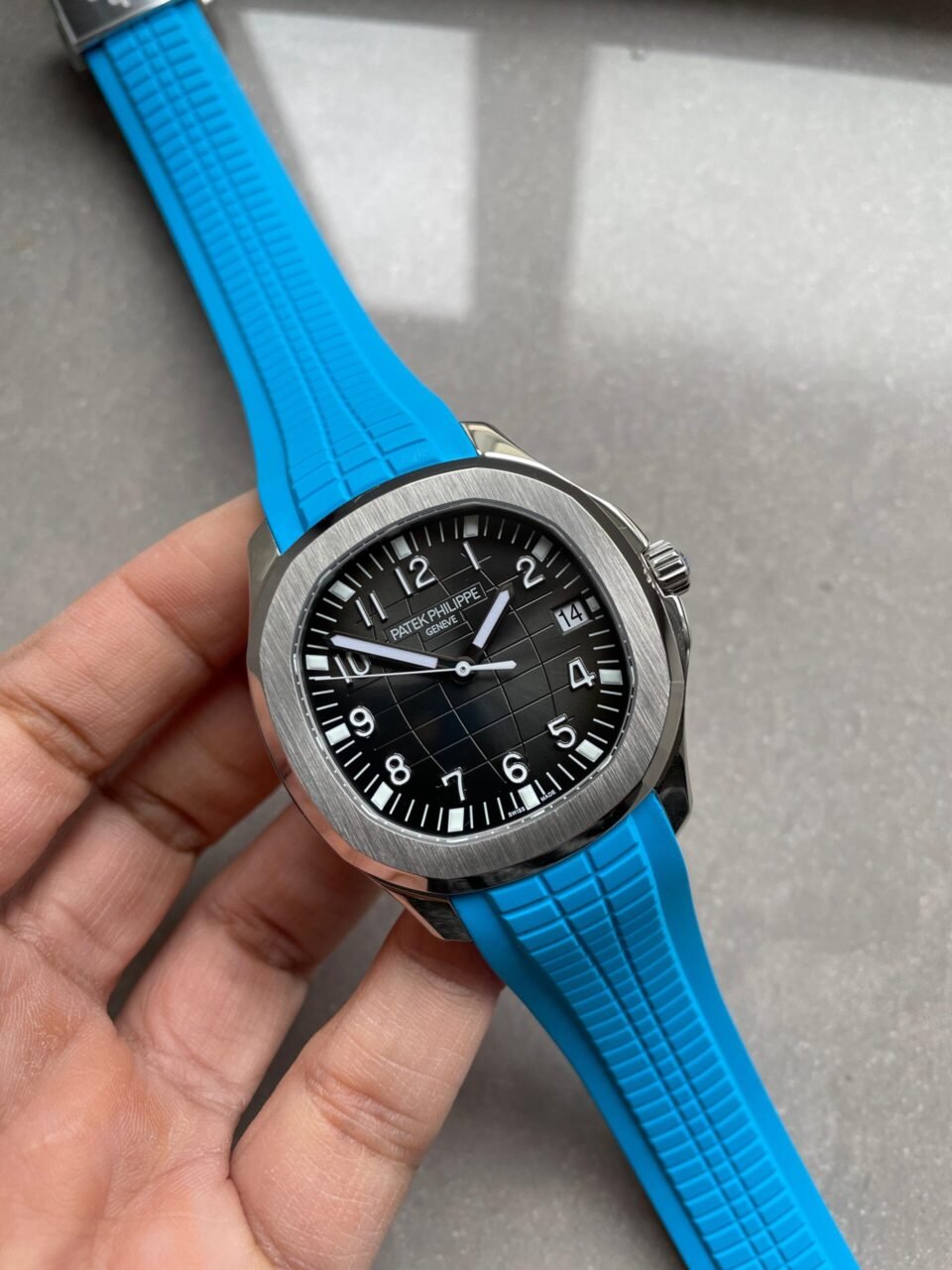 Aquanaut 5168G 42mm SS 3KF 1:1 Best Edition Black Dial on Light Blue Rubber Strap A324 V2 - Image 3