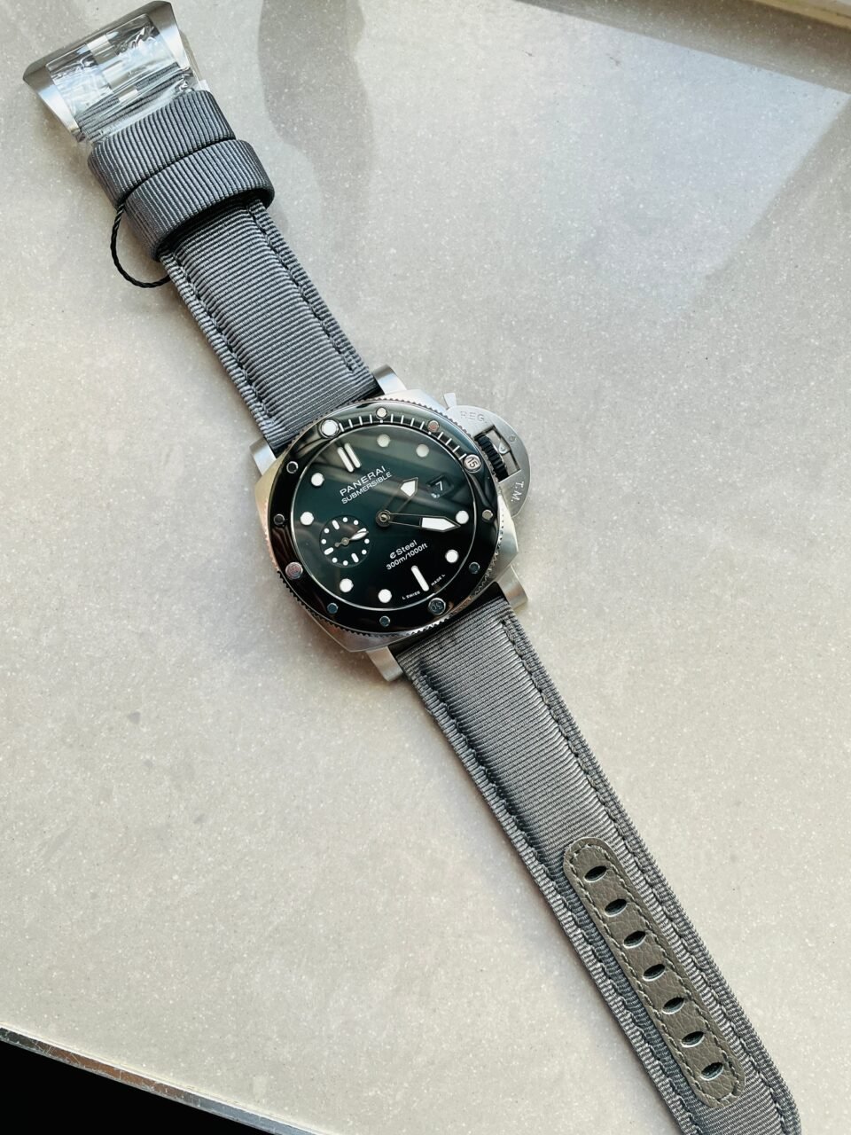 PAM1288 Y SBF 1:1 Best Edition Gray Dial on Gray Nylon Strap P900 - Image 4