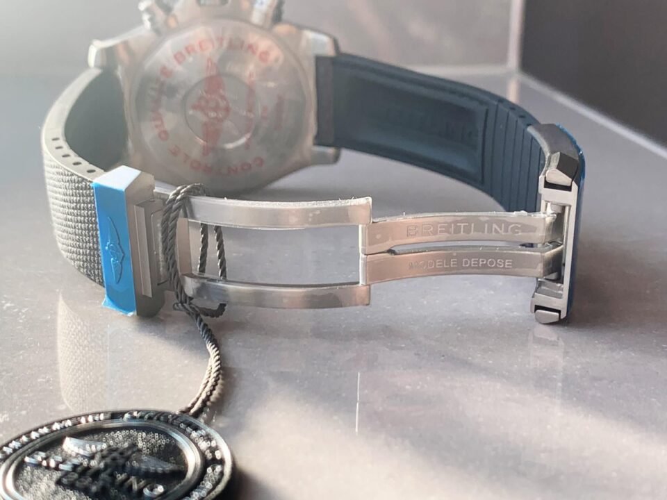 Avenger Bandit Titanium GF 1:1 Best Edition Gray Dial on Gray Nylon Strap A7750 - Image 13