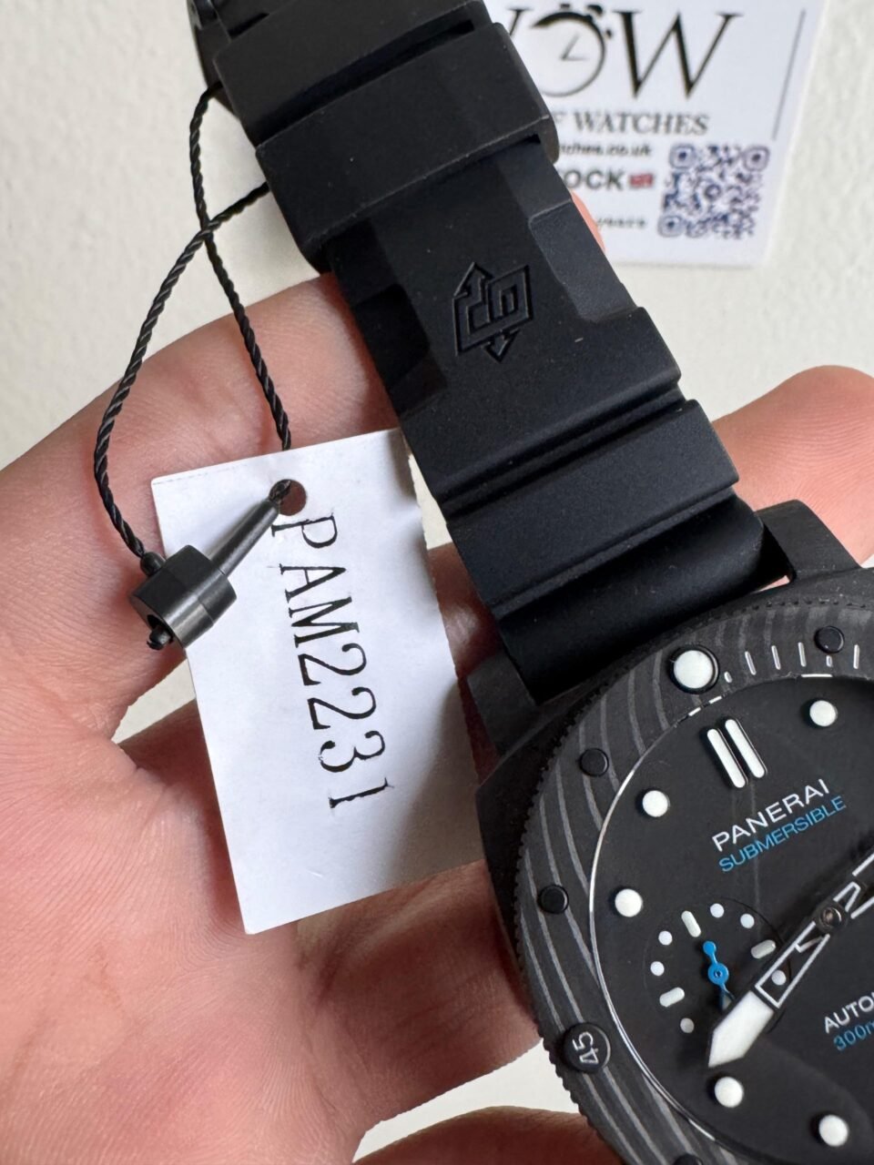 PAM2231 Carbotech 42mm VSF Best Edition Black Dial on Black Rubber Strap P.900 - Image 5