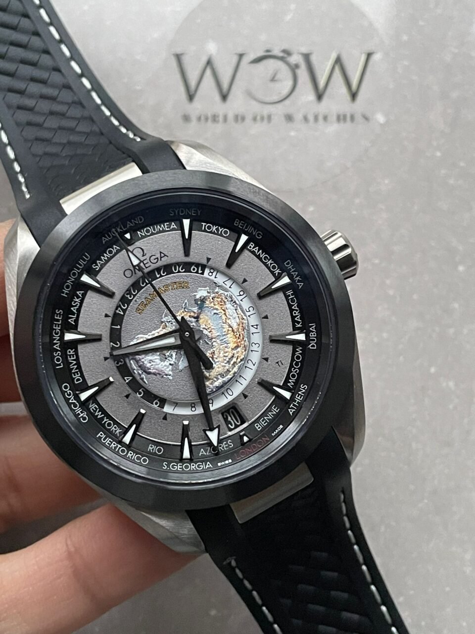 Aqua Terra 150M 43mm 24 Ti VSF 1:1 Best Edition Gray Dial on Black Rubber Strap A8938 - Image 2