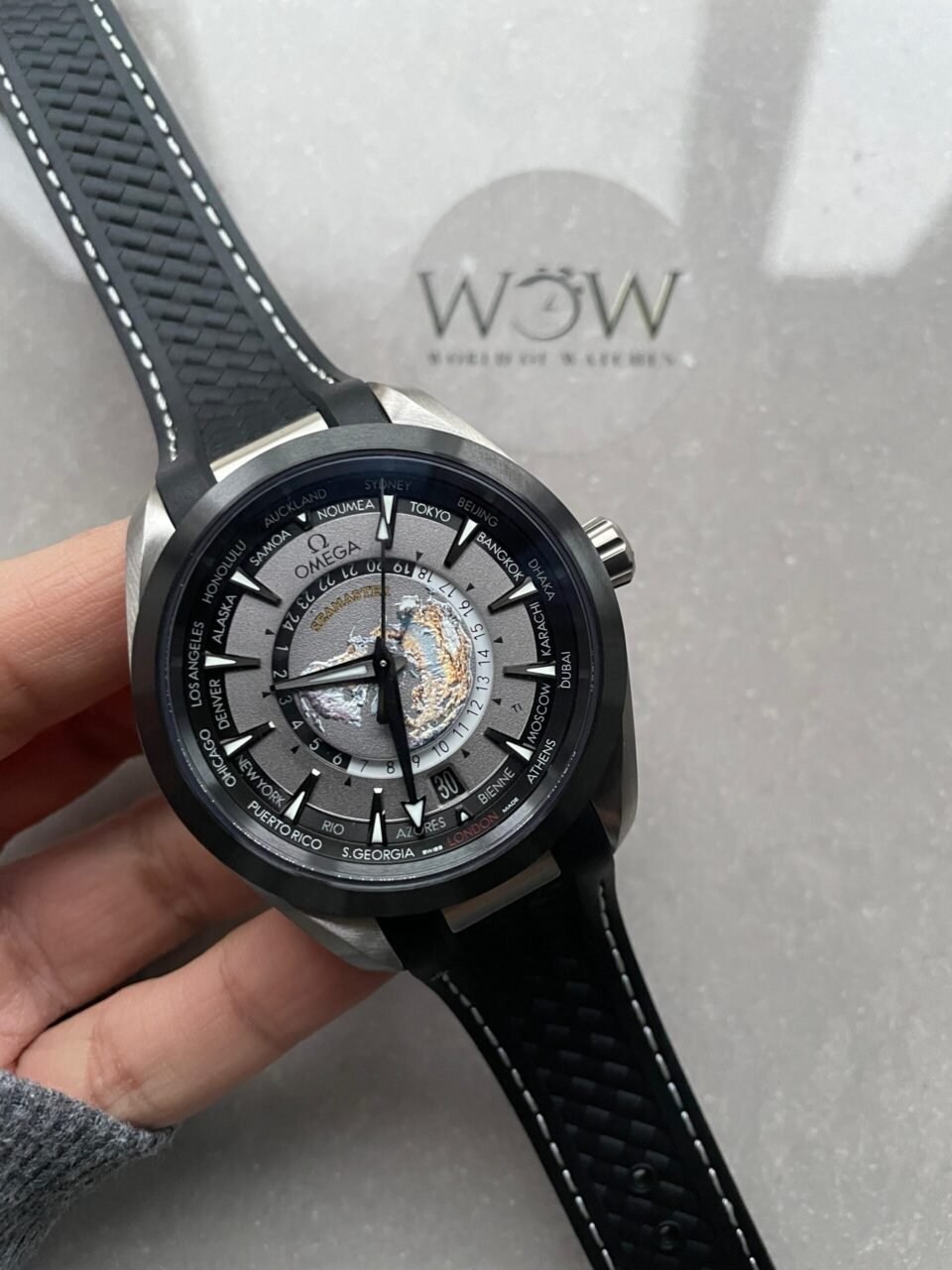 Seamaster Aqua Terra GMT Titanium Worldtimer 43mm Ti Black Dial on Rubber Strap VSF A8938