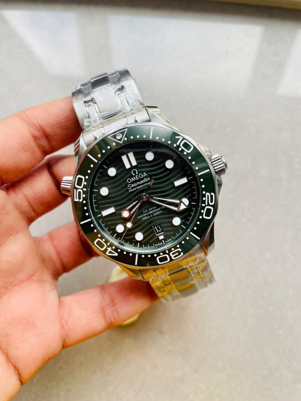 Seamaster Diver 300M SS/Green Ceramic Bezel ORF 1:1 Best Edition Green Dial on SS Bracelet A8800 - Image 5