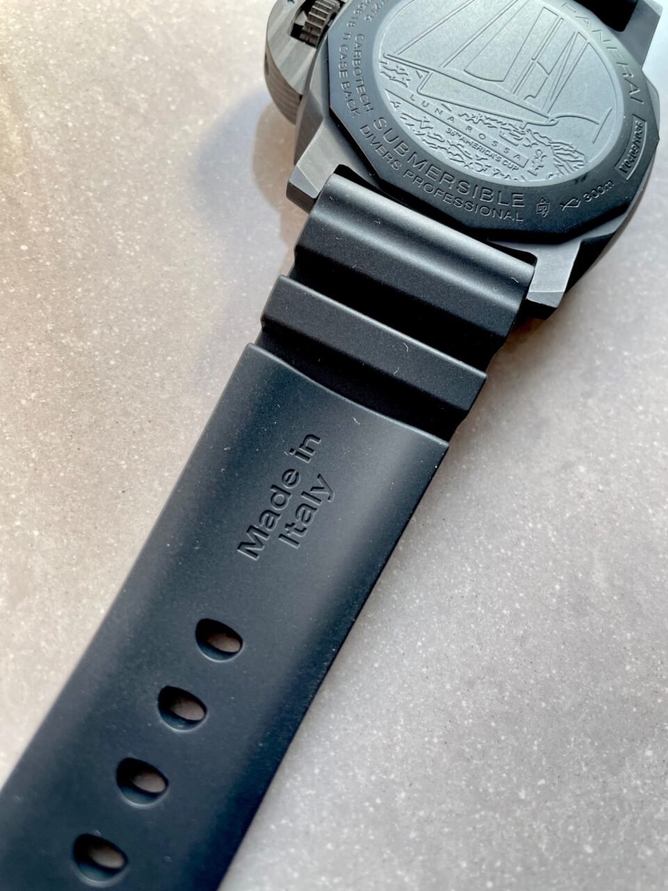 PAM Submersible 01039 Luna Rossa - 47mm 28800 Asian movement Black Strap - Image 15