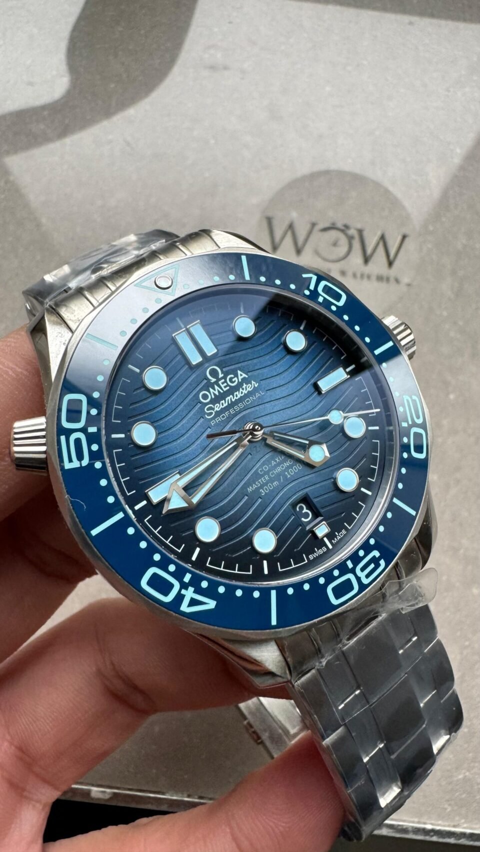 Seamaster 300 VSF 1:1 Best Edition Summer Blue Dial on SS Bracelet A8800 - Image 5