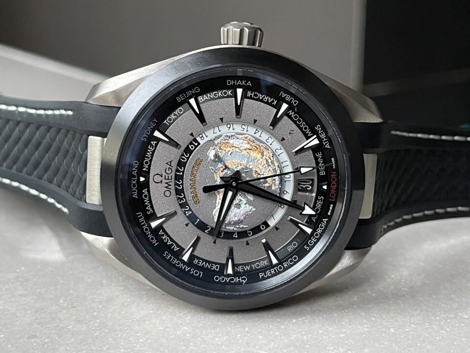 Aqua Terra 150M 43mm 24 Ti VSF 1:1 Best Edition Gray Dial on Black Rubber Strap A8938 - Image 4
