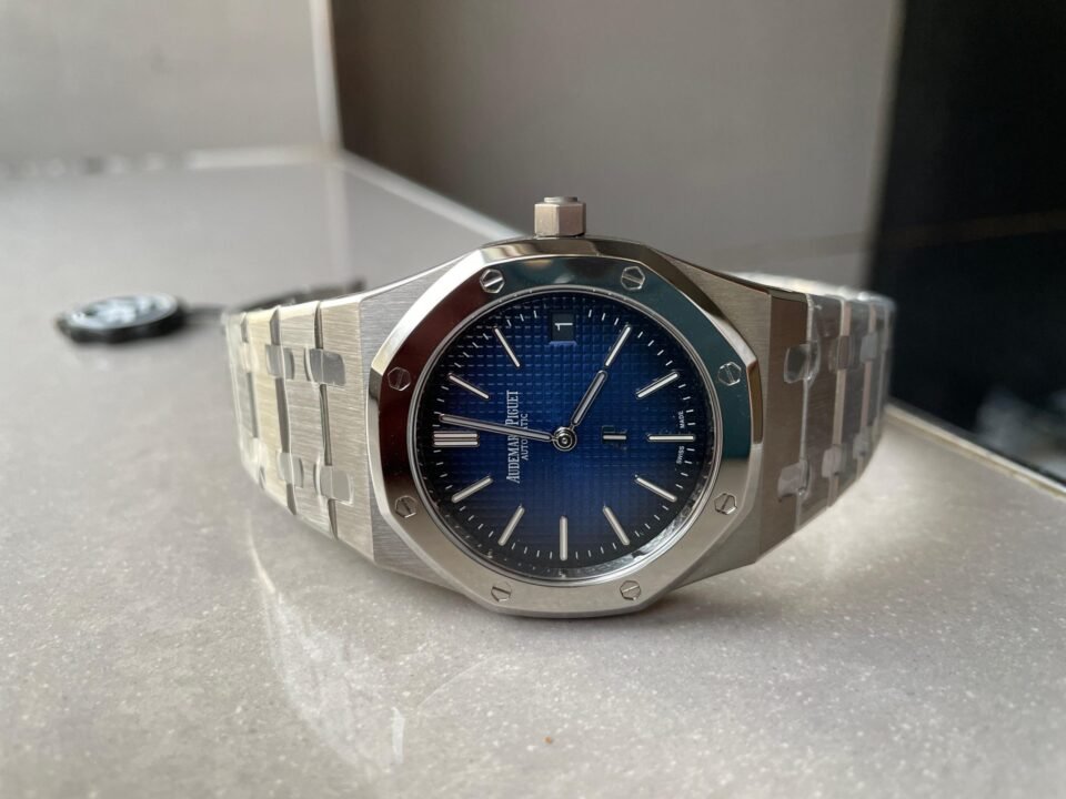 Royal Oak "Jumbo" Extra-Thin 39mm 15202IP SS Blue Dial on SS Bracelet ZF A2121 - Image 6