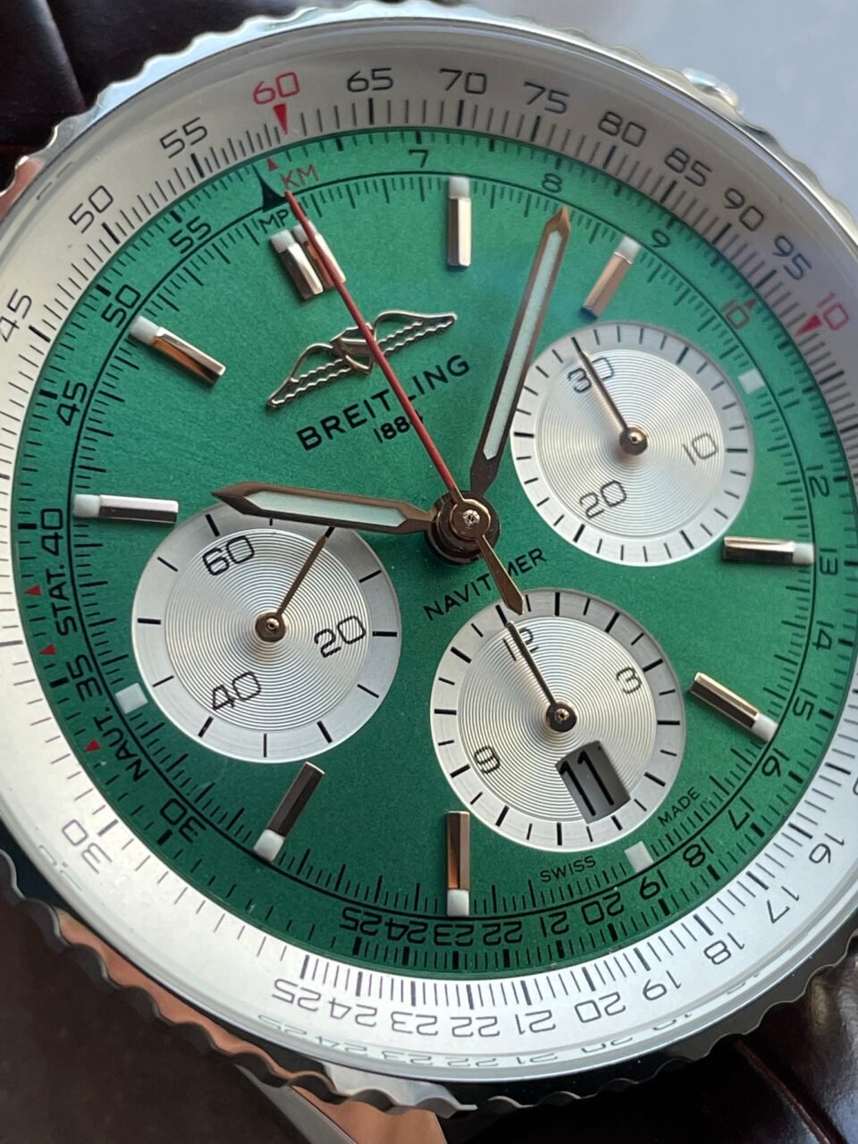 Navitimer 01 1:1 SS Green Dial on Brown leather Strap A7750 BLS Factory - Image 8