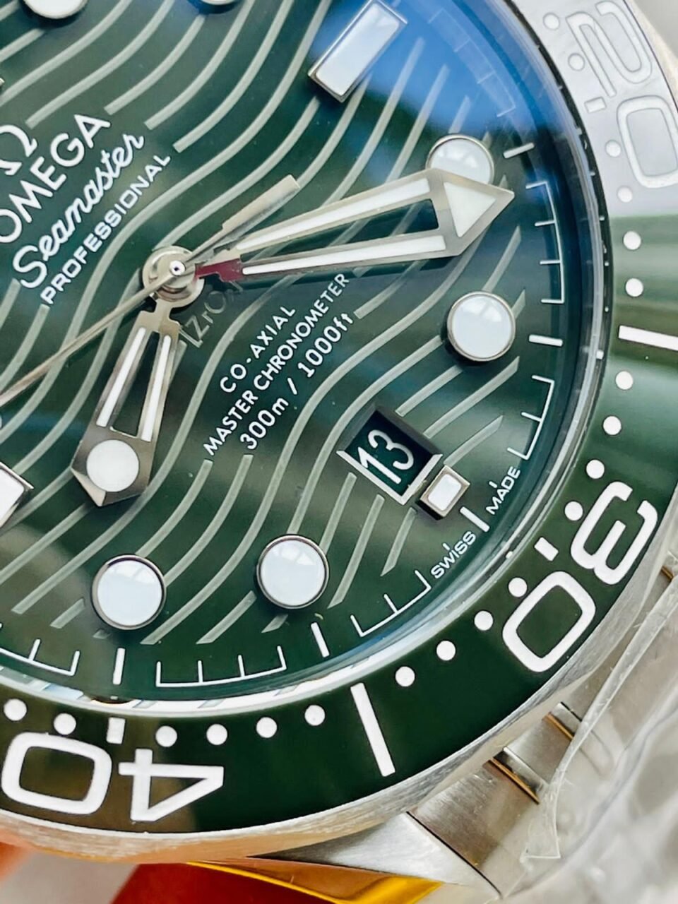 Seamaster Diver 300M SS/Green Ceramic Bezel ORF 1:1 Best Edition Green Dial on SS Bracelet A8800 - Image 10