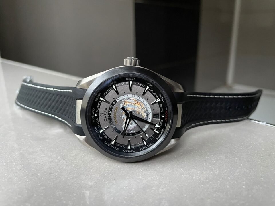 Aqua Terra 150M 43mm 24 Ti VSF 1:1 Best Edition Gray Dial on Black Rubber Strap A8938 - Image 5