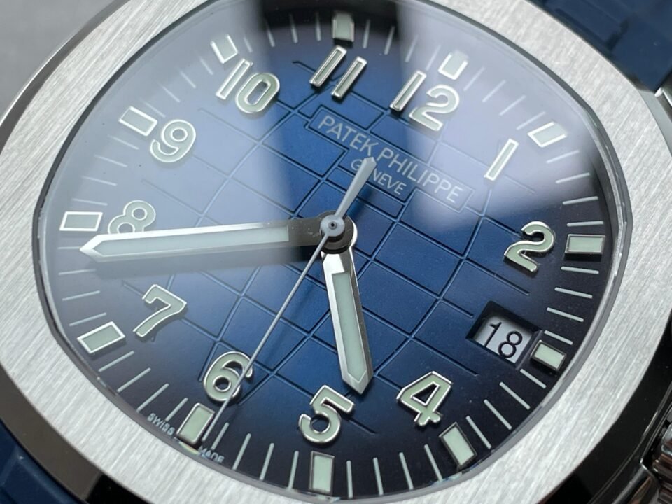 Aquanaut 5168G 42mm SS ZF 1:1 Best Edition Blue Dial on Blue Rubber Strap 324CS - Image 5