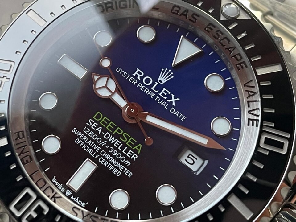 Sea-Dweller Deepsea 136660 904L SS Blue Dial on SS Bracelet V9F VR3235 - Image 4