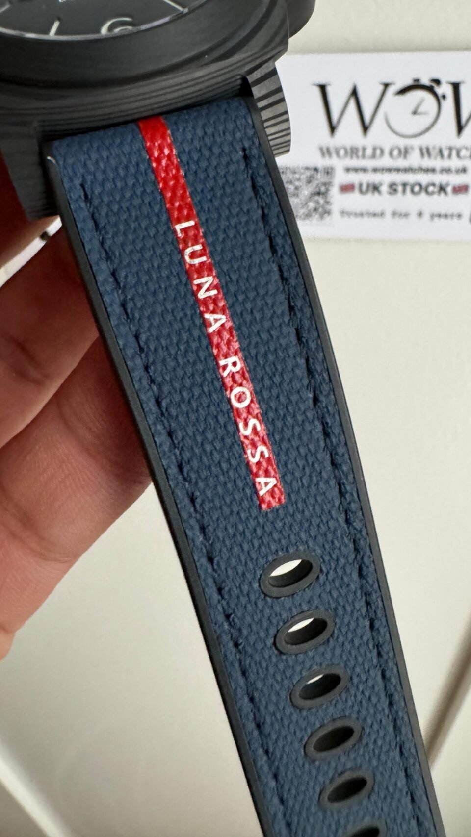 PAM1529 Luna Rossa Carbotech VSF 1:1 Best Edition on Blue Fabric Strap P.9010 - Image 11