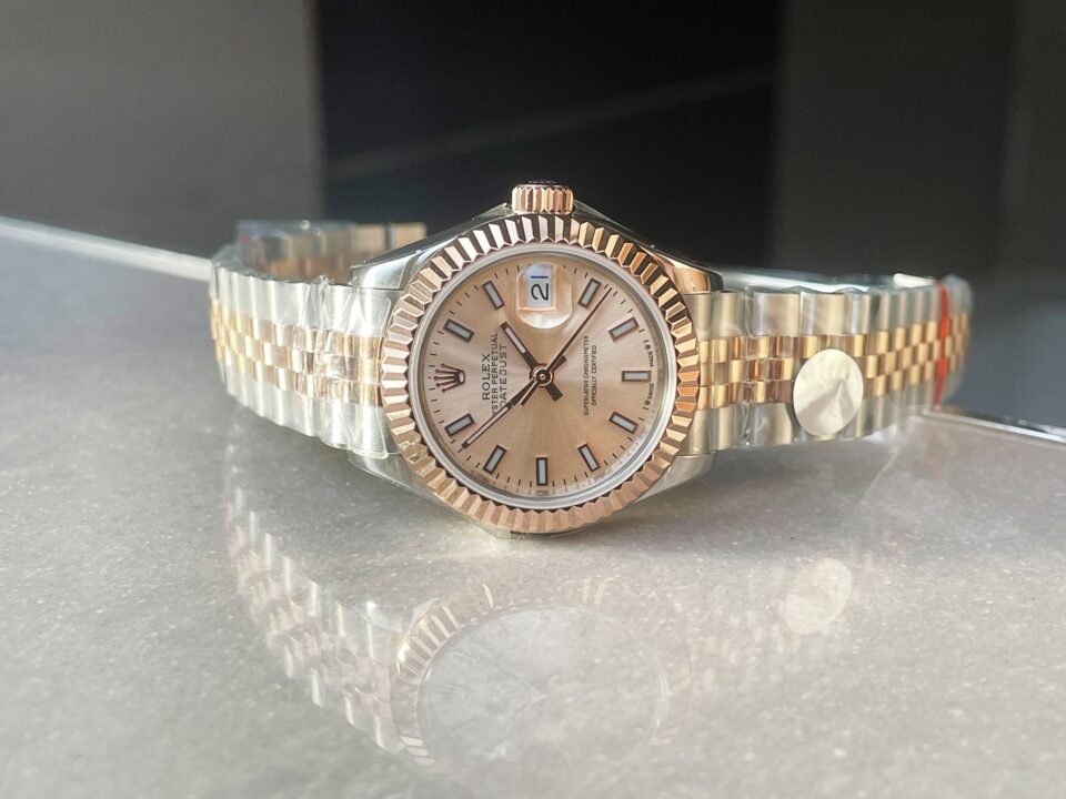 Datejust 28mm 904L RG/SS Champagne Dial on RG/SS Jubliee Bracelet A2671 - Image 4