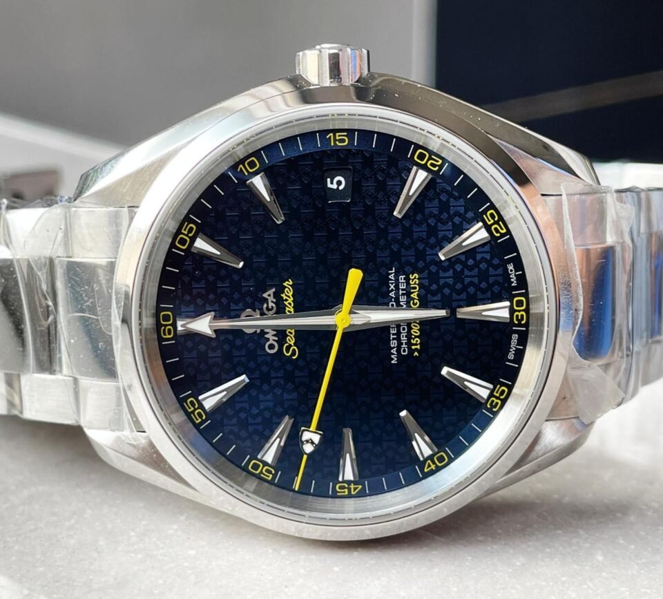 Aqua Terra 15007 Gauss VSF 1:1 Best Edition Blue Textured Dial on SS Bracelet A8507 V2 - Image 6