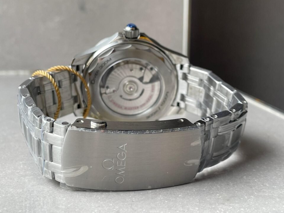 Seamaster Diver 300M SS/Green Ceramic Bezel ORF 1:1 Best Edition Green Dial on SS Bracelet A8800 - Image 14