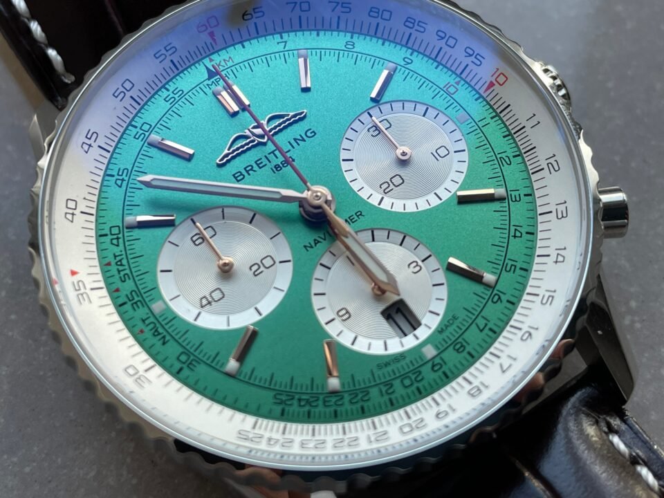 Navitimer 01 1:1 SS Green Dial on Brown leather Strap A7750 BLS Factory - Image 9