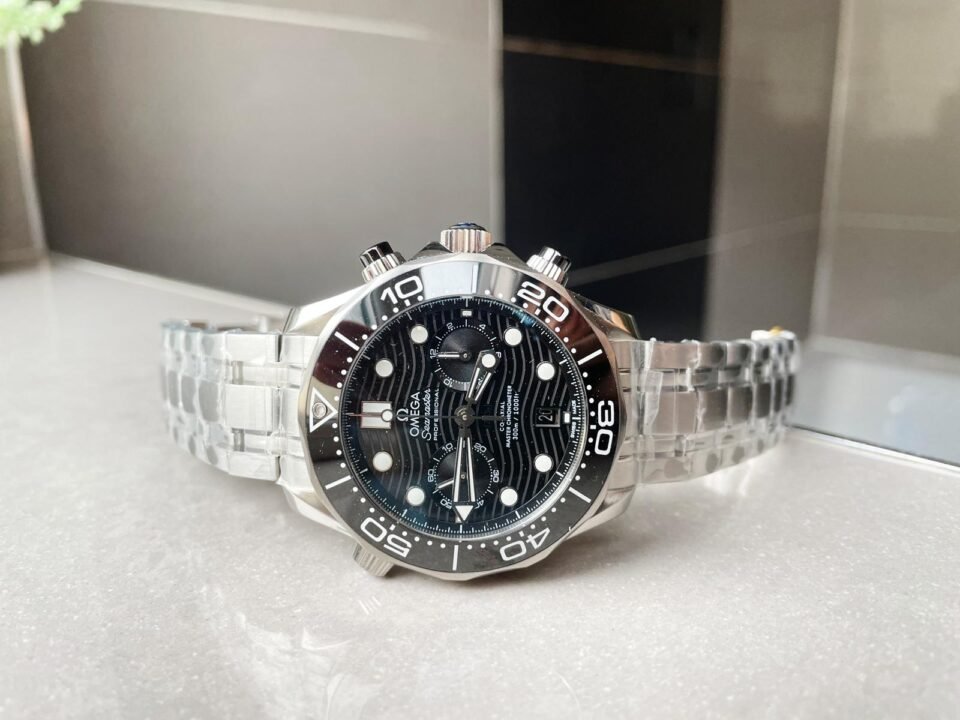 Seamaster 300M Chrono SS OMF 1:1 Best Edition Black Dial on SS Bracelet A9900 - Image 2