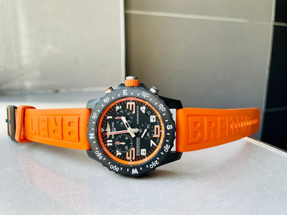 Endurance pro OGF 44mm Black dial orange Rubber Strap quartz movement - Image 5