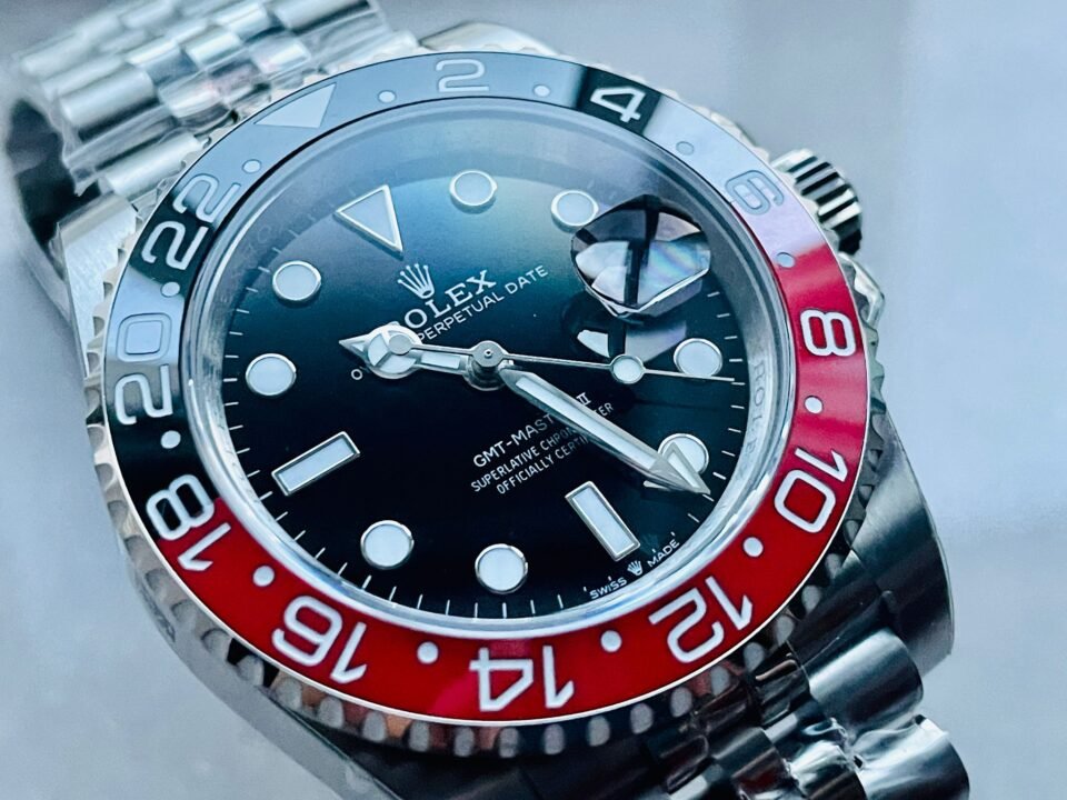 GMT Master II 16710 GMF V5 COLA 904L SS 1:1 RED BLACK Bezel Best Edition on Jubilee Bracelet - Image 3