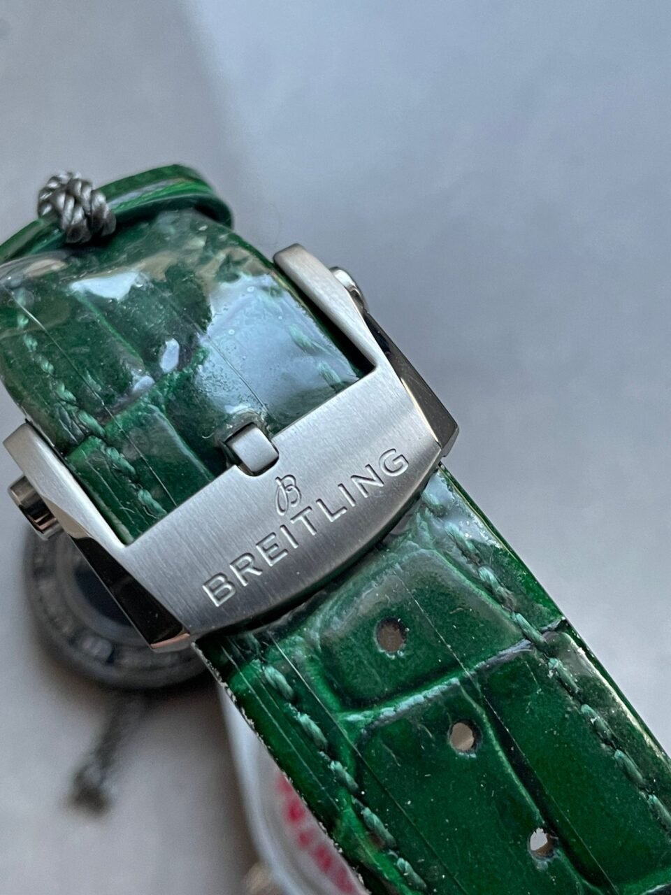 Chronomat 36mm u77310591u1 Green Leather strap Light Green dial GF Factory - Image 9