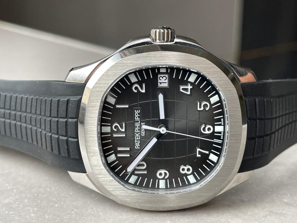 Aquanaut 5167 SS 3KF Best Edition Gray Dial on Black Rubber Strap A324 Super Clone V2 - Image 7