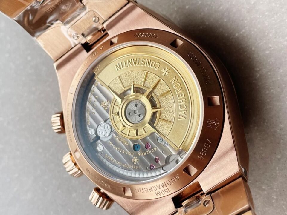Overseas chronograph Rose gold Strap Rose Gold bezel on White dial - Image 11