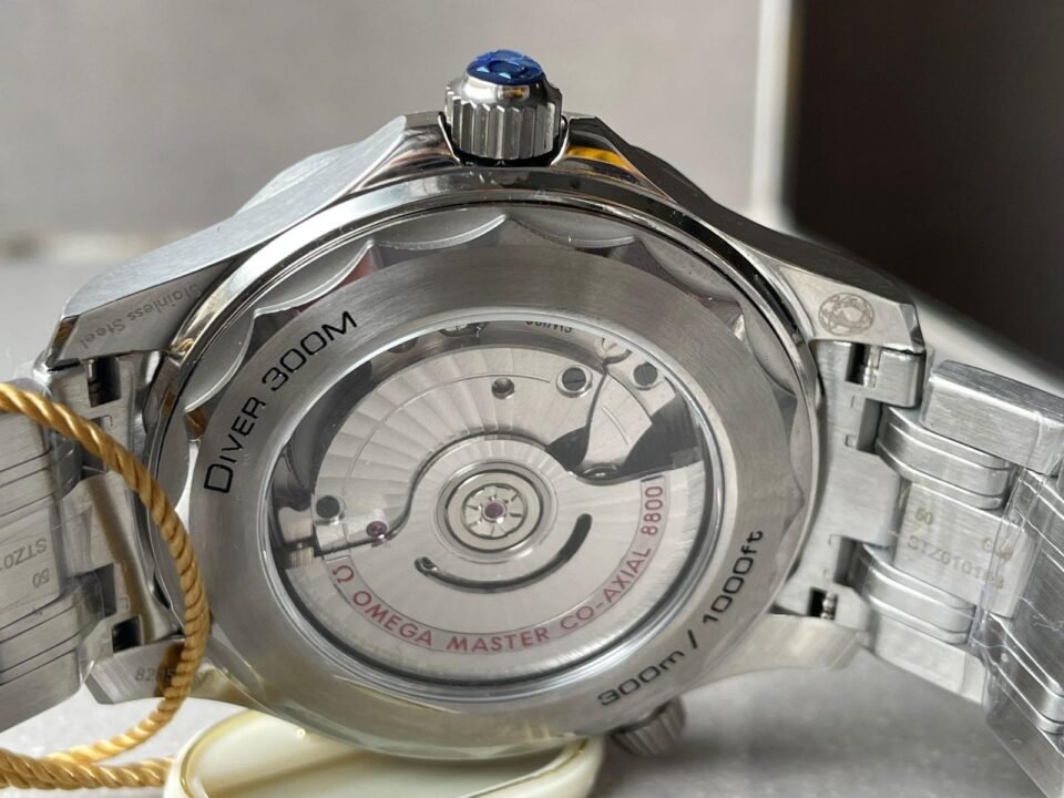 Seamaster Diver 300M SS/Green Ceramic Bezel ORF 1:1 Best Edition Green Dial on SS Bracelet A8800 - Image 16