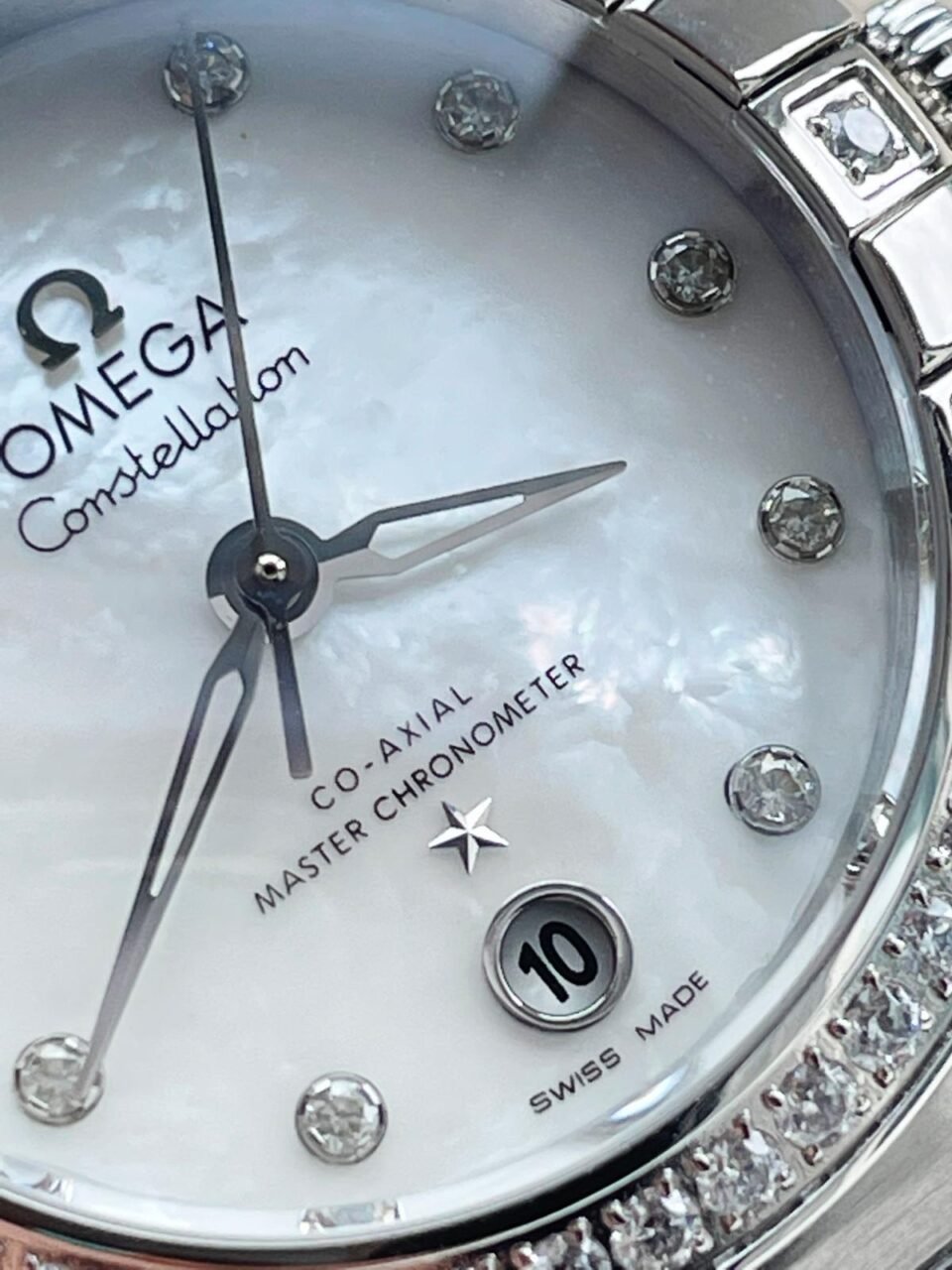 Constellation Co‑Axial Master 29 mm Silver dial White dial on Diamond bezel - Image 6