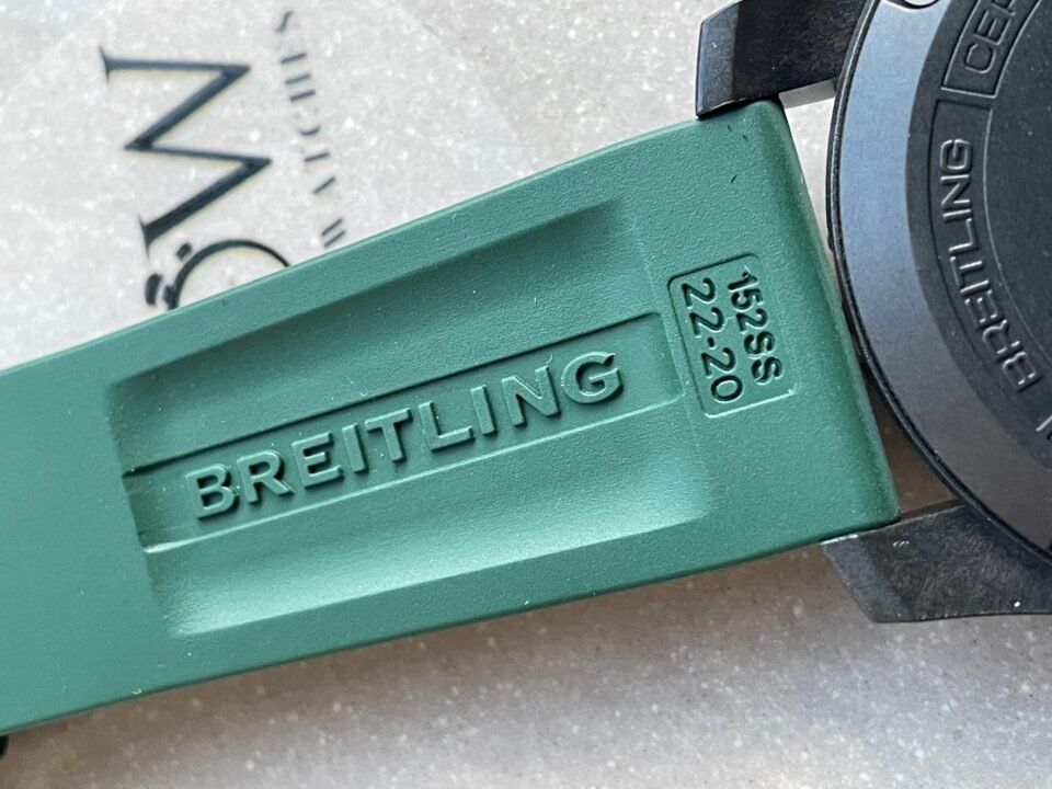 Endurance pro OGF 44mm Army green dial green Rubber Strap quartz movement - Image 13