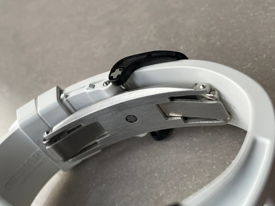 RM055 Real NTPT KVF 1:1 Best Edition Skeleton Dial on White Rubber Strap SEIKO Movement - Image 8