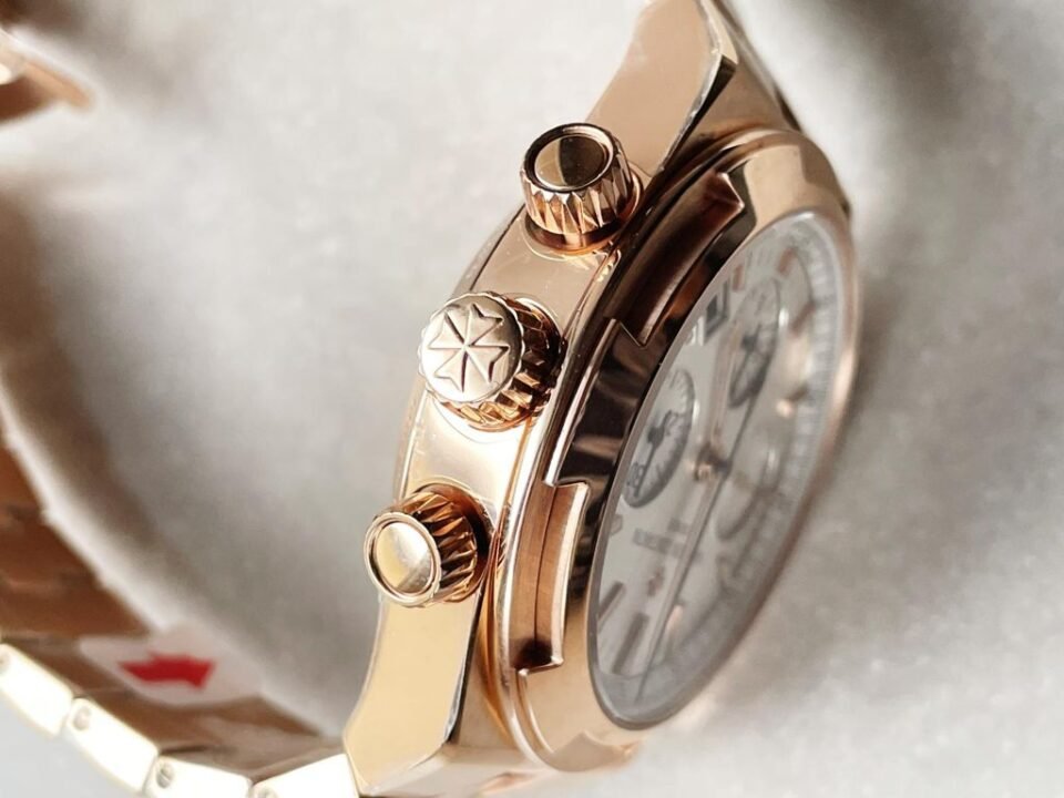 Overseas chronograph Rose gold Strap Rose Gold bezel on White dial - Image 7