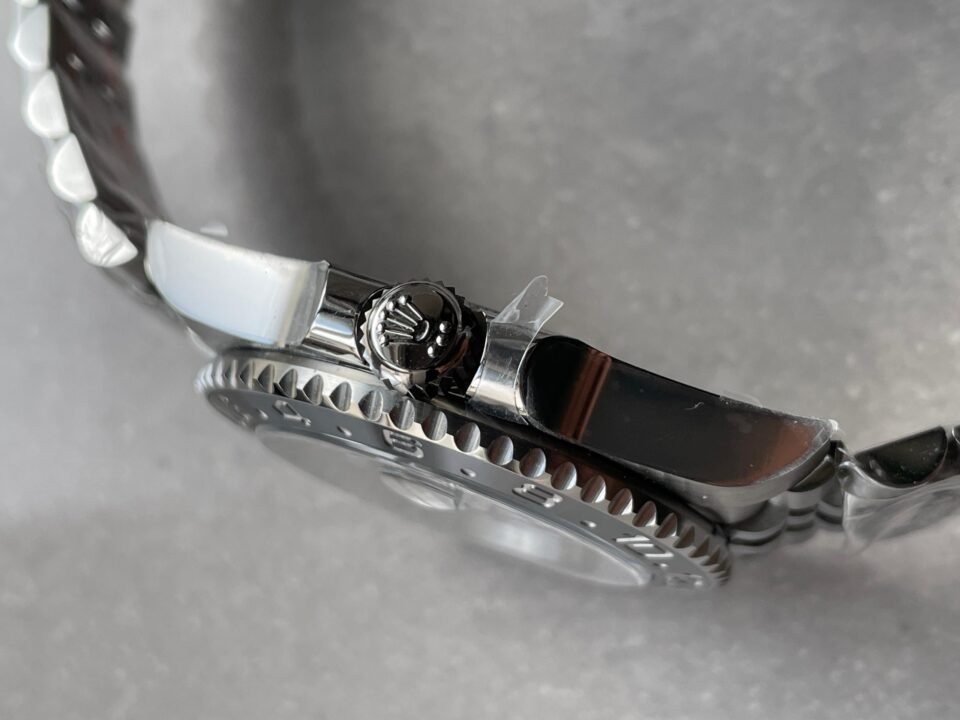 Clean GMT-Master II 126710 GRNR Bruce wayne Black/Gray Ceramic 904L Steel Clean 1:1 Best Edition on Jubilee Strap DD3285 - Image 8