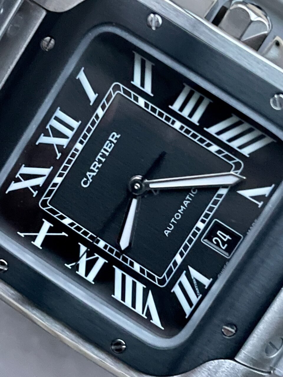 Santos de Cartier 40mm SS GF 1:1 Best Edition Gray Dial Black Bezel on SS Bracelet MIYOTA 9015 - Image 5