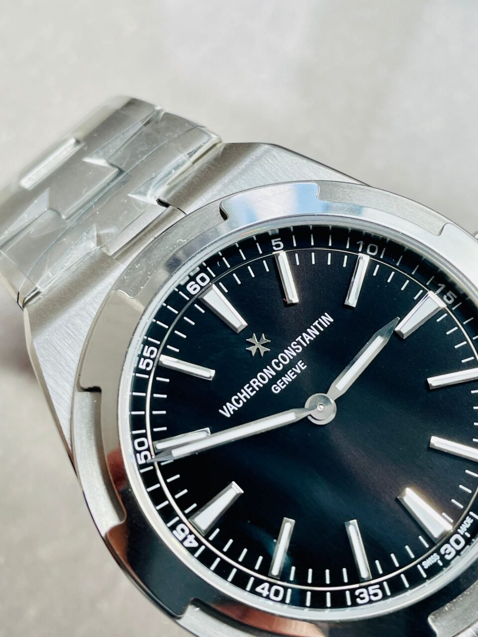VC overseas ultra-thin 40mm XF 9015 movement BLack dial SS bezel - Image 4