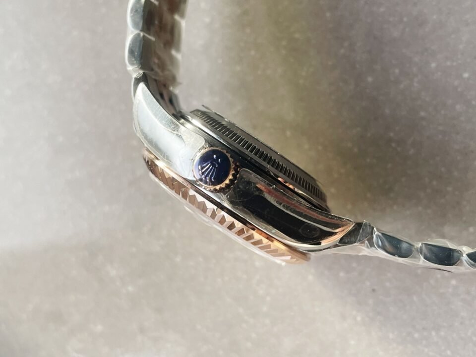 Datejust 28mm 904L RG/SS Champagne Dial on RG/SS Jubliee Bracelet A2671 - Image 7