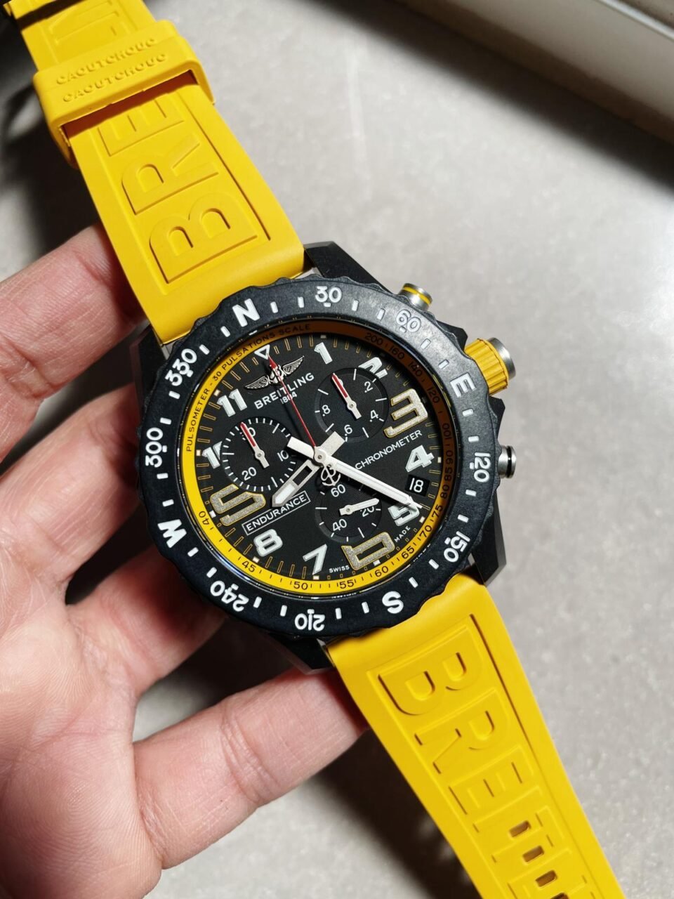 Endurance pro OGF 44mm Black dial Yellow Rubber Strap quartz movement - Image 4