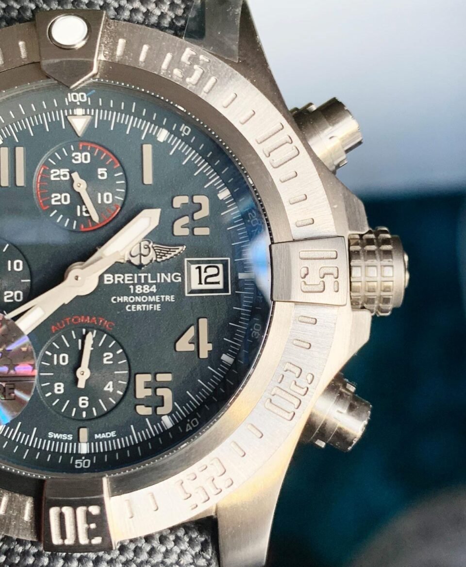 Avenger Bandit Titanium GF 1:1 Best Edition Gray Dial on Gray Nylon Strap A7750 - Image 5