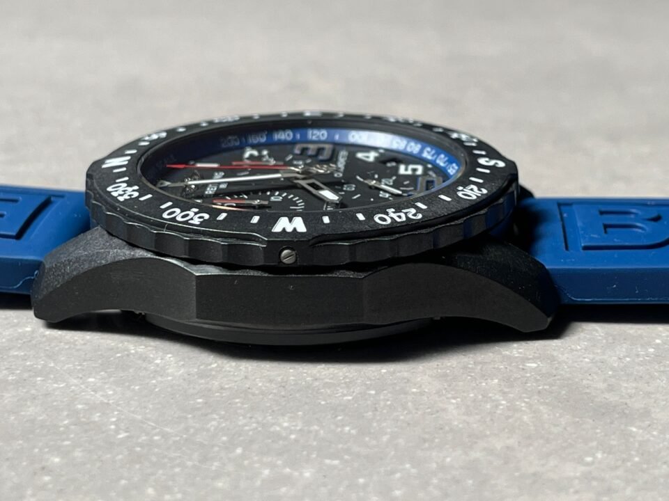 Endurance pro OGF 44mm Black dial Blue Rubber Strap quartz movement - Image 8