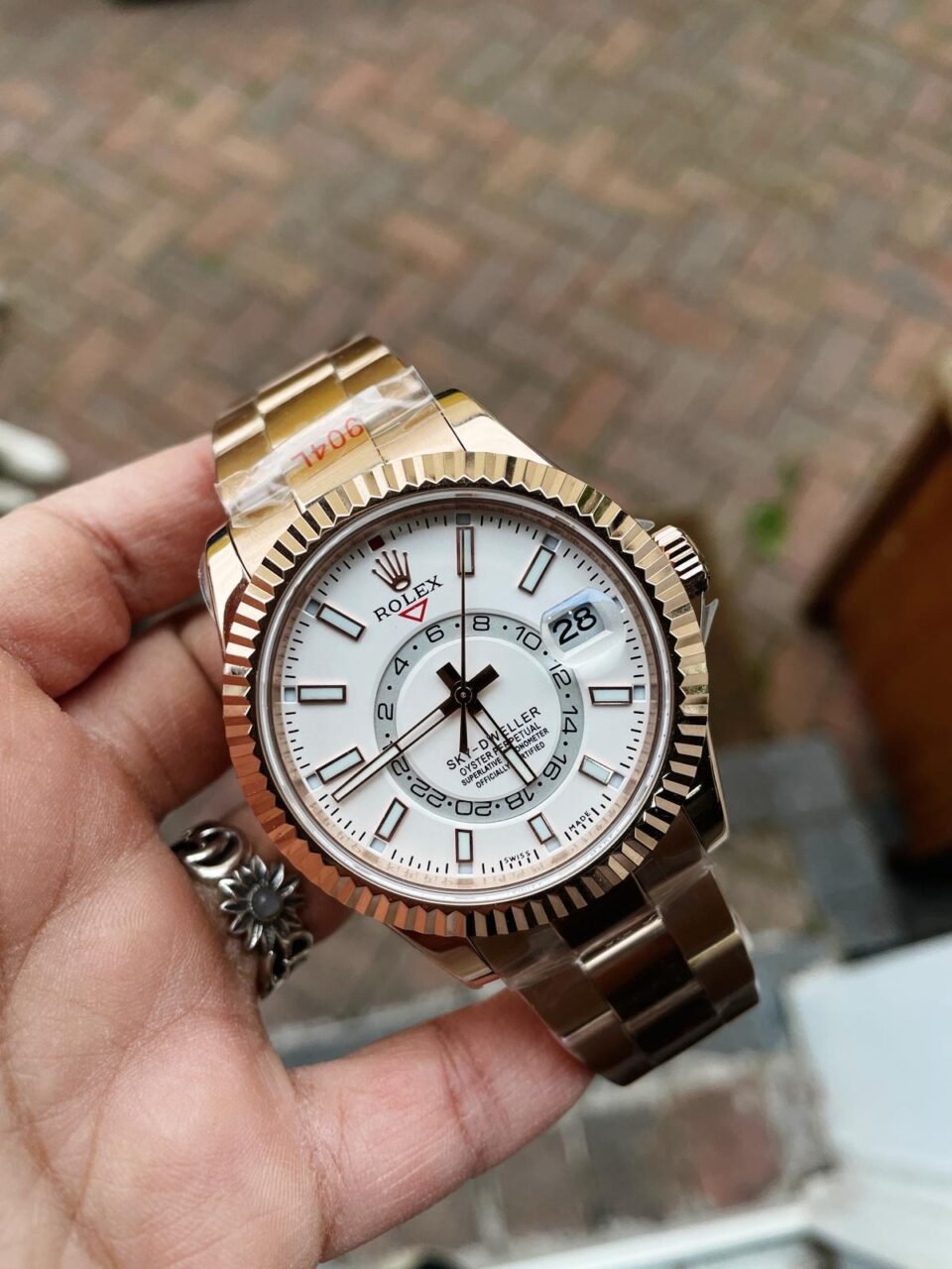 Sky-Dweller 326934 SS Noob 1:1 Best Edition White Dial on Rose gold SS Bracelet A23J