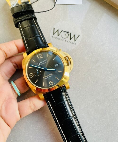 PAM1115 YG VSF 1:1 BEST EDITION BLACK DIAL ON BLACK LEATHER STRAP P.9010