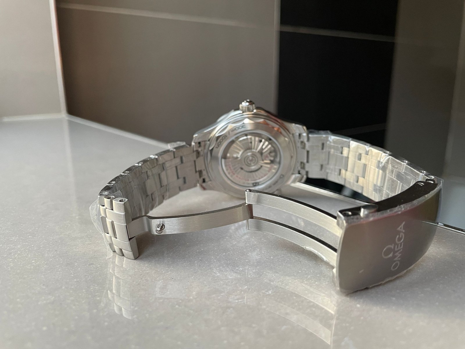 Seamaster Diver 300M SS VSF 1:1 Best Edition Black Bezel White Dial on SS Bracelet A8800 - Image 13